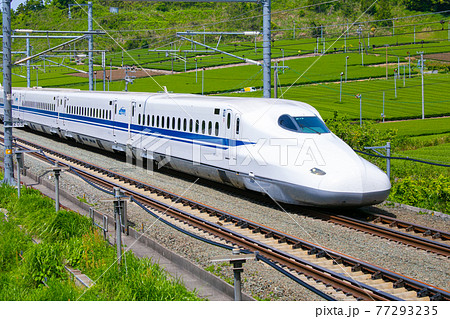 東海道新幹線・静岡県菊川 77293235