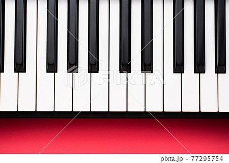 ピアノ　鍵盤 77295754
