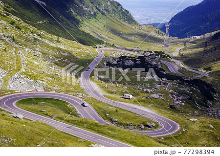 beautiful mountain road 77298394