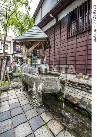 《岐阜県》郡上八幡の街並み 《岐阜県》郡上八幡の街並み 77299525