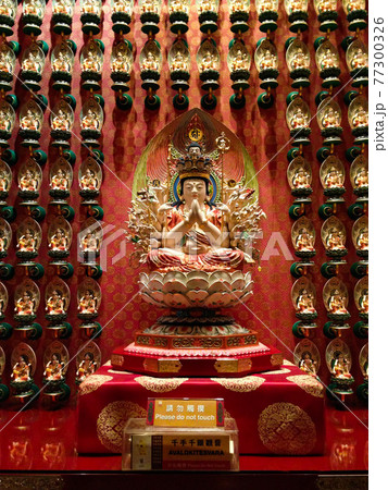 新加坡佛牙寺龍牙院のたくさんの弥勒菩薩 新加坡佛牙寺龍牙院のたくさんの弥勒菩薩 77300326