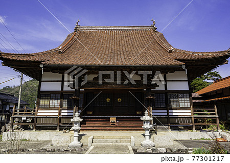 若桜宿 蔵通り 寿覚院 本堂 鳥取県八頭郡若桜町 若桜宿 蔵通り 寿覚院 本堂 鳥取県八頭郡若桜町 77301217