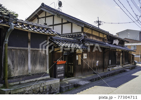 智頭宿　塩屋出店　鳥取県八頭郡智頭町 77304711