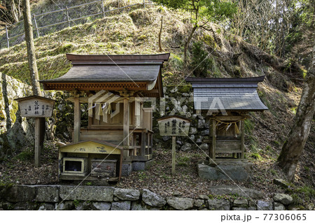 智頭宿　諏訪神社　摂末社　鳥取県八頭郡智頭町 77306065