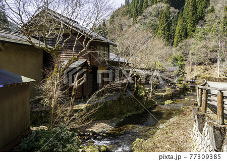 智頭宿 板井原集落 鳥取県八頭郡智頭町 智頭宿 板井原集落 鳥取県八頭郡智頭町 77309385