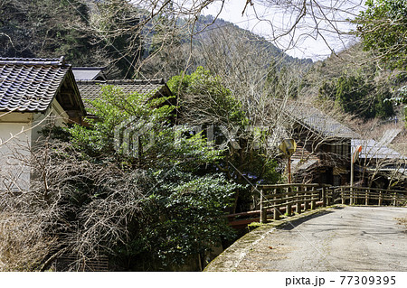 智頭宿　板井原集落　鳥取県八頭郡智頭町 77309395