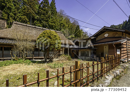 智頭宿　板井原集落　藤原家住宅　鳥取県八頭郡智頭町 77309452
