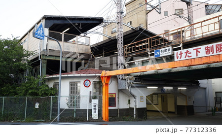 JR大阪環状線の寺田町駅 JR大阪環状線の寺田町駅 77312336