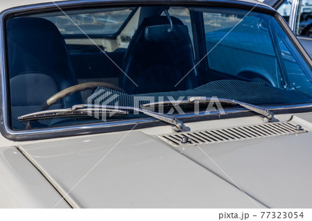 ワイパー　old car Windshield wiper (Windscreen wiper)  77323054