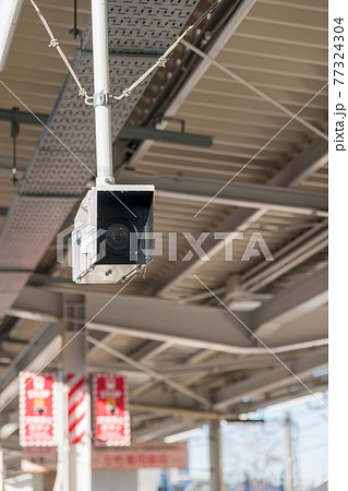 【田園都市線長津田駅の防犯カメラ】 【田園都市線長津田駅の防犯カメラ】 77324304