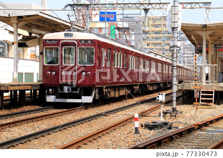阪急電車 庄内駅 阪急電車 庄内駅 77330473