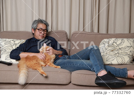 Living Room Living Room 77332760