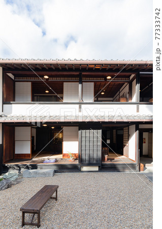 常滑市　有形文化財　廻船問屋瀧田家 77333742