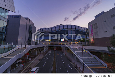 雨上がり　大阪ドーム周辺　夕景　初夏【2021年5月】 77336101