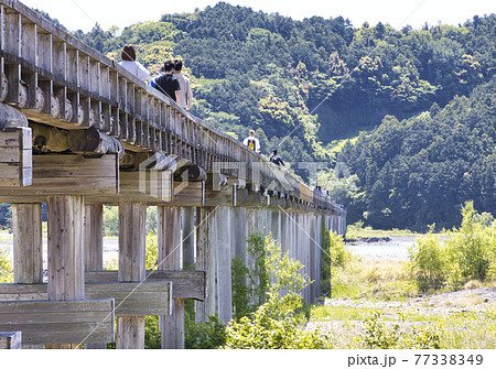 蓬莱橋 世界一長い木造歩道橋 静岡県島田市 蓬莱橋 世界一長い木造歩道橋 静岡県島田市 77338349