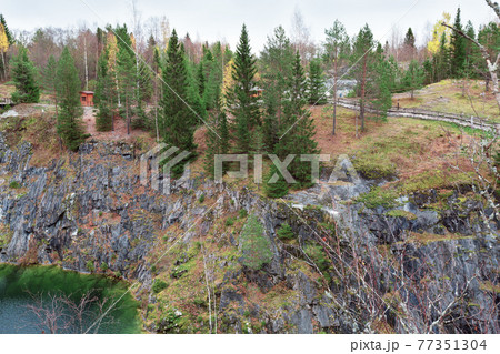 Marble canyon in Mining park Ruskeala at autumn 77351304