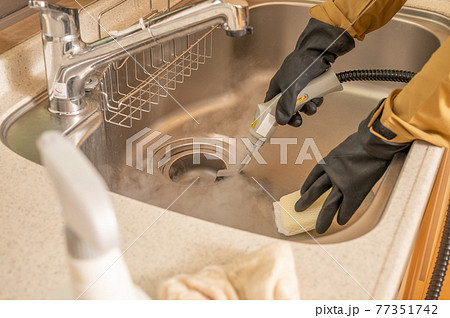 業者によるキッチンクリーニング 77351742