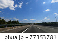 どこまでも続く直線 新東名高速道路（上り） 77353781