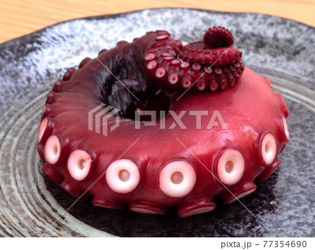 刺身用の蒸しダコ 刺身用の蒸しダコ 77354690