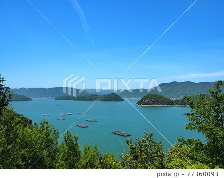 岡山県備前市岡山ブルーラインから見る片上湾の風景 77360093