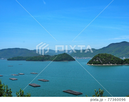 岡山県備前市ブルーラインから見る片上湾の風景 岡山県備前市ブルーラインから見る片上湾の風景 77360096