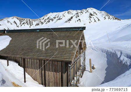 日本最古の山小屋 室堂小屋 日本最古の山小屋 室堂小屋 77369715