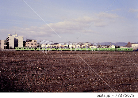 1998年　再開発工事中の旧竜華操車場跡地 77375078