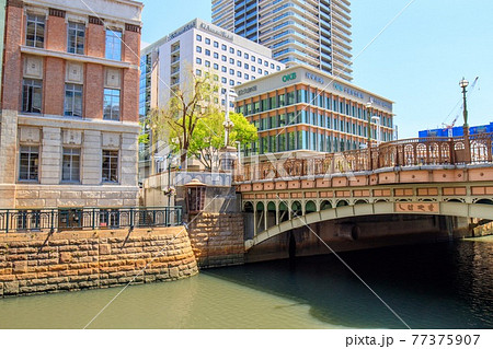 名古屋 納屋橋と旧加藤商会ビルの風景 名古屋 納屋橋と旧加藤商会ビルの風景 77375907