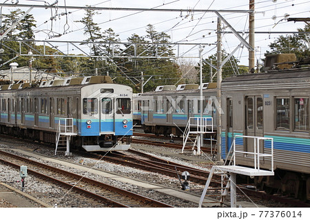 伊豆高原の電車区と8000系電車 77376014