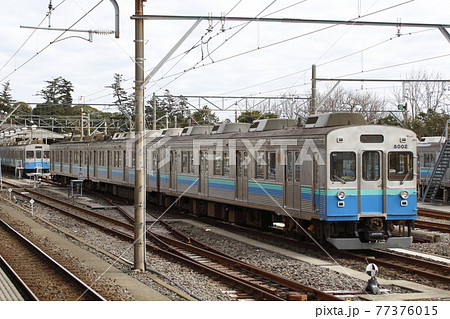 伊豆高原の電車区と8000系電車 77376015