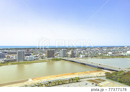 新潟県庁舎からの展望 77377176