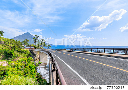 瀬平自然公園から見た開聞岳 鹿児島県南九州市 瀬平自然公園から見た開聞岳 鹿児島県南九州市 77390213
