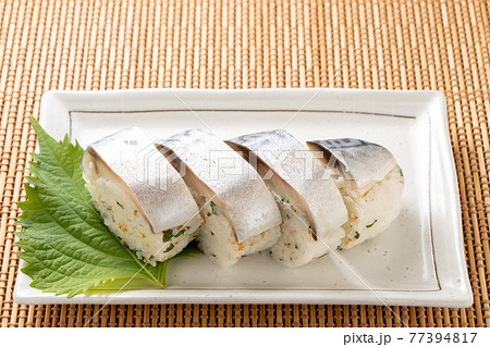 鯖棒寿司。 77394817