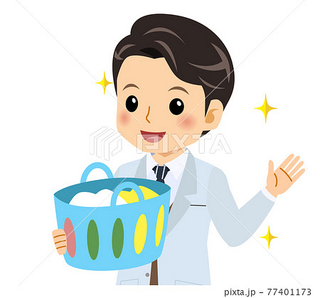 白衣を着た若い男性 77401173