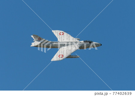 スイス空軍ハンターF58特別塗装機 77402639