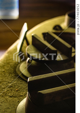 昔ながらの竈 昔ながらの竈 77403652