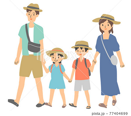 夏に外出する家族 77404699