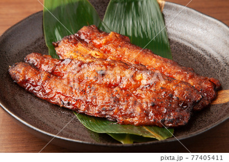 さんまの蒲焼き 77405411