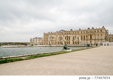 フランスパリのベルサイユ宮殿と庭園の写真素材