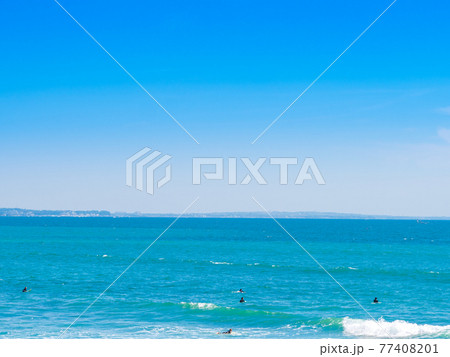 海イメージ 背景素材 湘南海岸 七里ヶ浜 海イメージ 背景素材 湘南海岸 七里ヶ浜 77408201