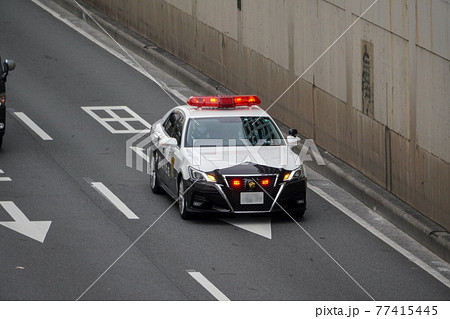 警視庁 高速道路交通警察隊 クラウン パトカーの写真素材