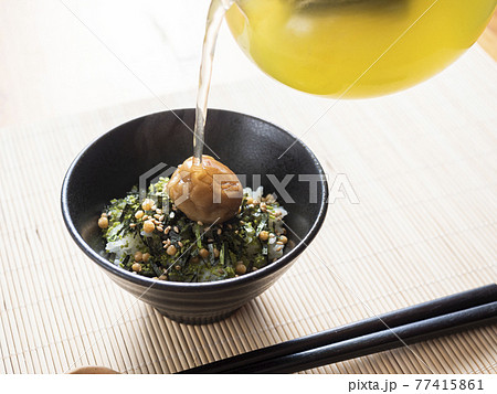 梅干し茶漬け 梅干し茶漬け 77415861