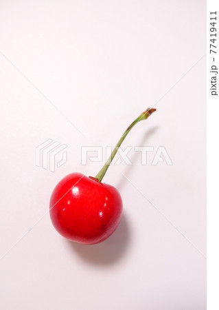 サクランボ　さくらんぼ　チェリー 77419411