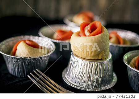 Bologna Bread 77421302