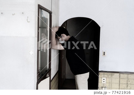 コロナ苦 77421916