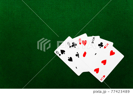 フルハウス　ポーカー 77423489