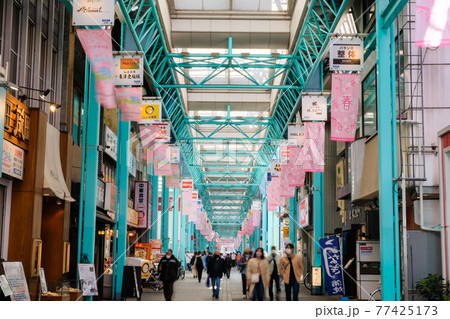 東京都武蔵野市 吉祥寺サンロード商店街 77425173