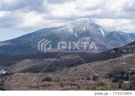 五月の蓼科山 五月の蓼科山 77425909