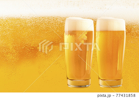 ビールの泡の背景に並べたグラスビール 77431858