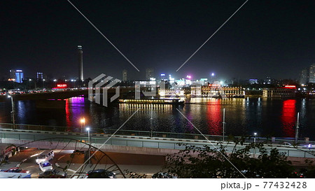 エジプトのカイロの夜景とナイル川(Egypt) 77432428
